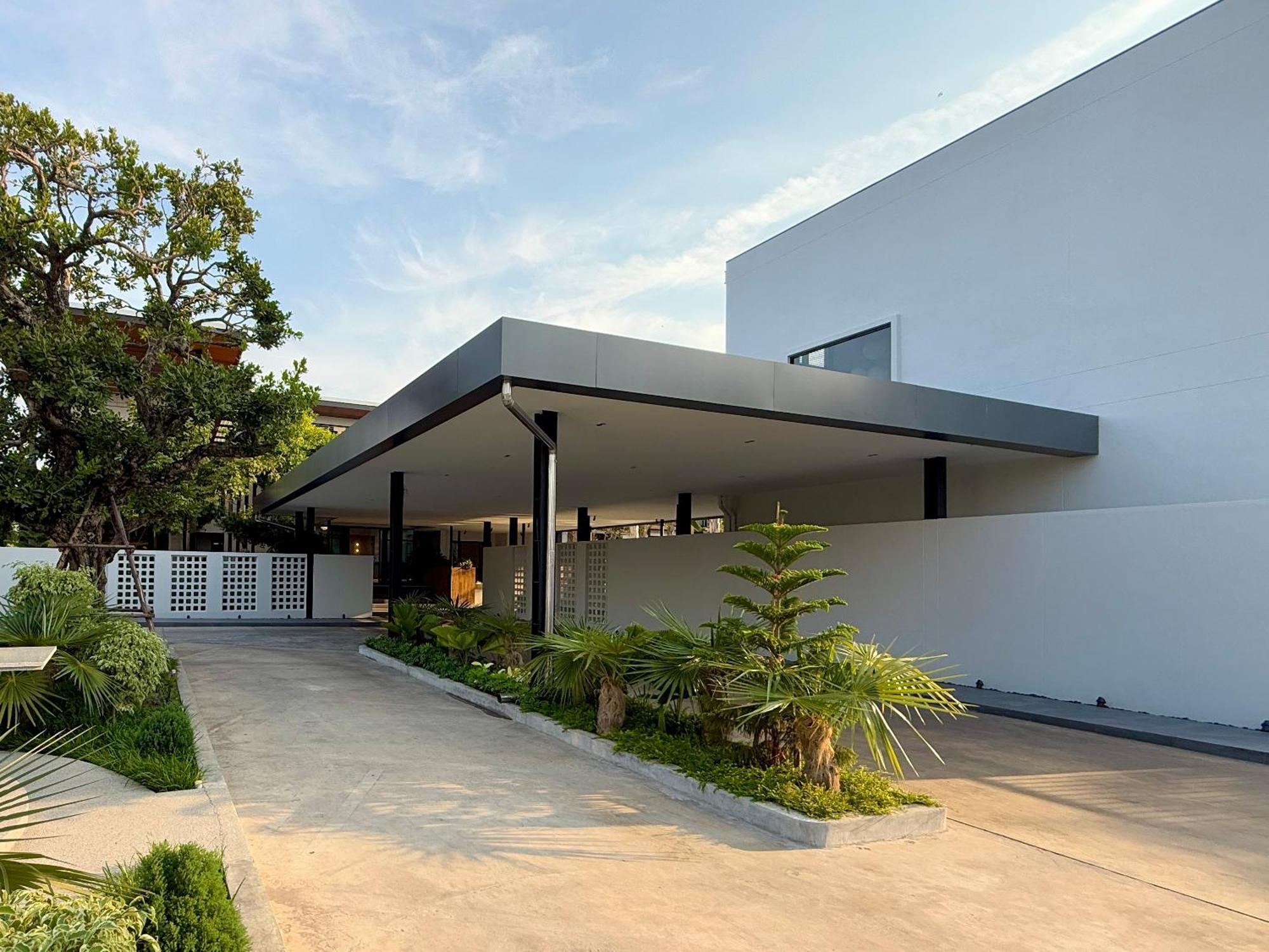 The Rest Hotel - ประจวบ Prachuap Khiri Khan Bagian luar foto